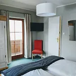 Sonneck Penzion Seefeld in Tirol