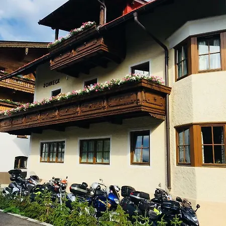 Πανσιόν Sonneck Ζέεφελντ