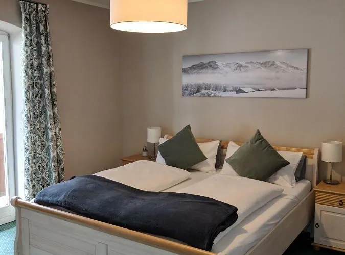 Sonneck Guest house 3*